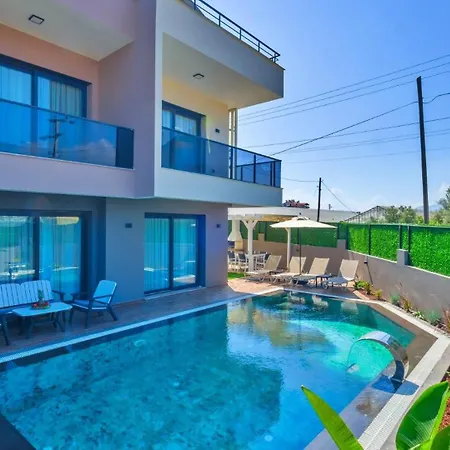 4 Bedroom Vilă