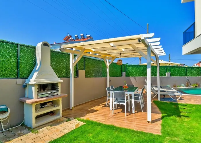 Vila 4 Bedroom Fethiye